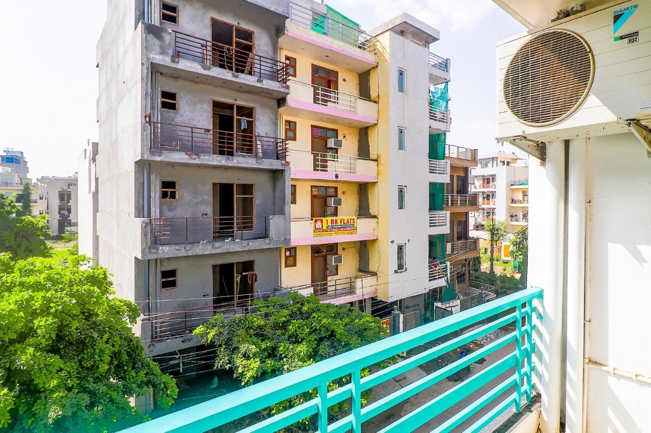 Fabhotel Kiara The Private Suites Gurgaon Eksteriør bilde