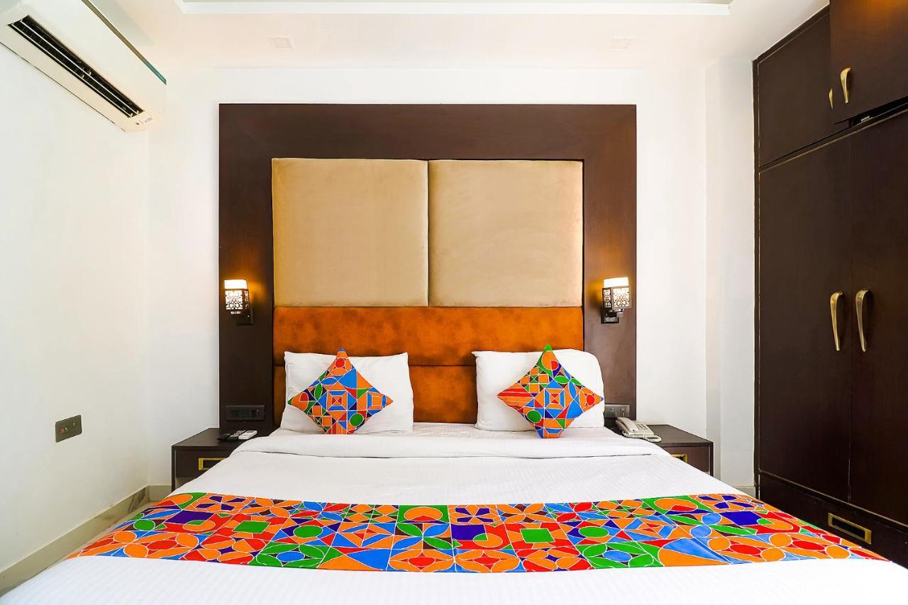 Fabhotel Kiara The Private Suites Gurgaon Eksteriør bilde